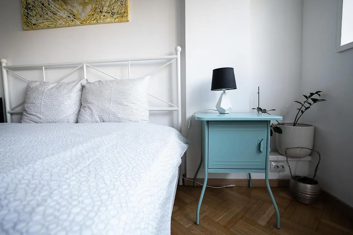 Central Studio At Cismigiu Park Apartment Bucharest